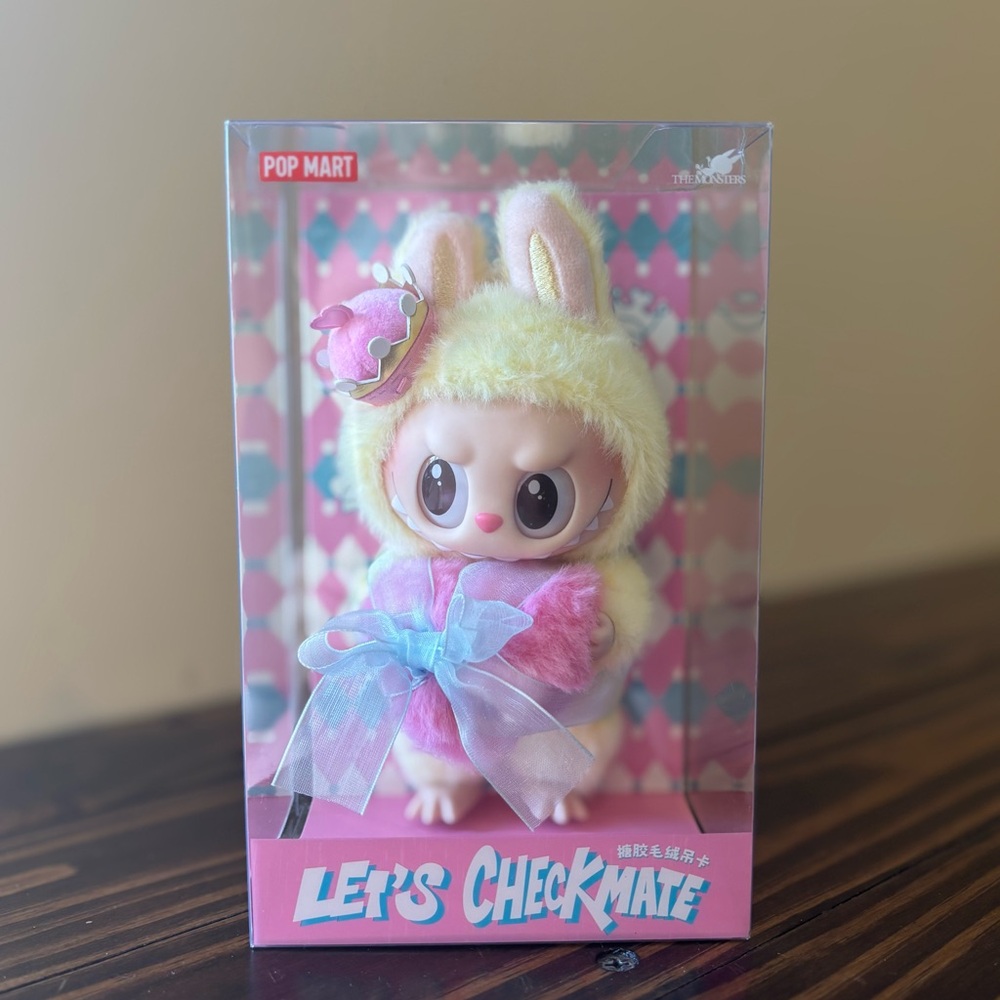 🩷 THE MONSTERS Let’s Checkmate Series - Vinyl Plush Hanging Card 🩷